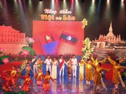 ງານພົບປະແລກປ່ຽນ ຖານສະຫາຍ, ອ້າຍນ້ອງຫວຽດນາມ - ລາວ